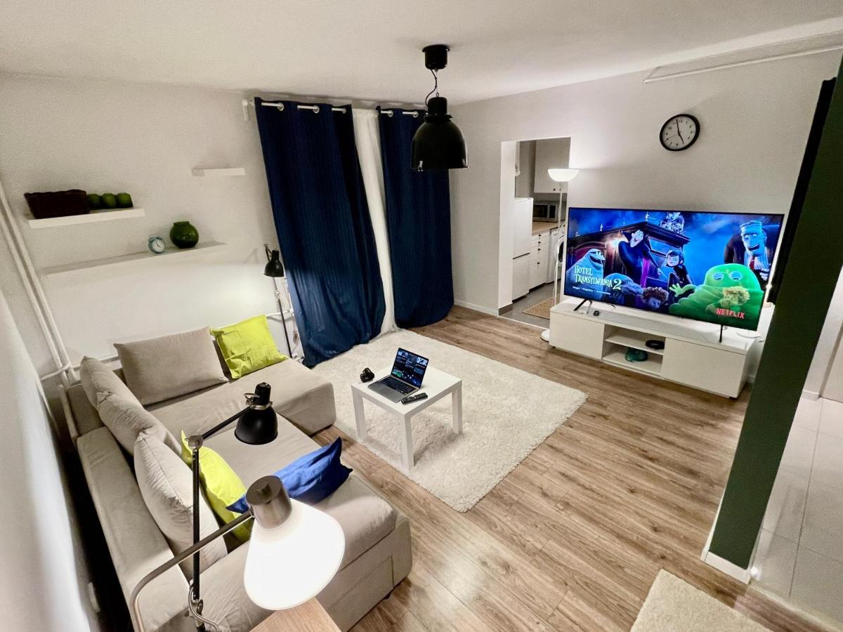 Holiday Metro Fast Wifi Tv'70 Netflix Hbo Appletv Warschau Exterior foto