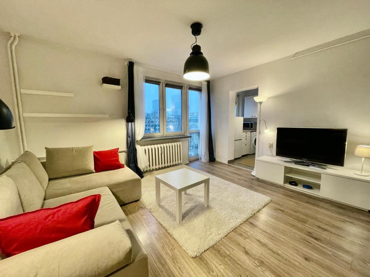 Holiday Metro Fast Wifi Tv'70 Netflix Hbo Appletv Warschau Exterior foto