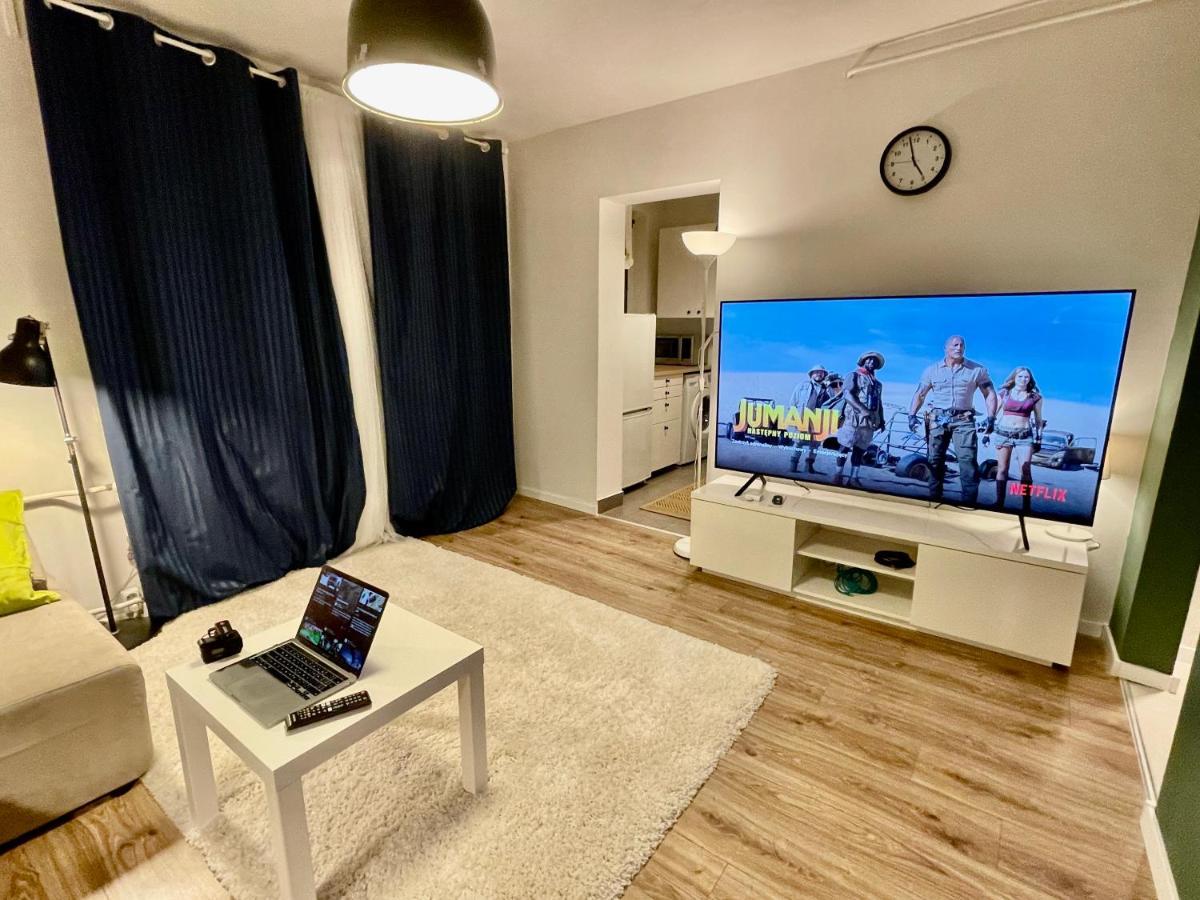Holiday Metro Fast Wifi Tv'70 Netflix Hbo Appletv Warschau Exterior foto
