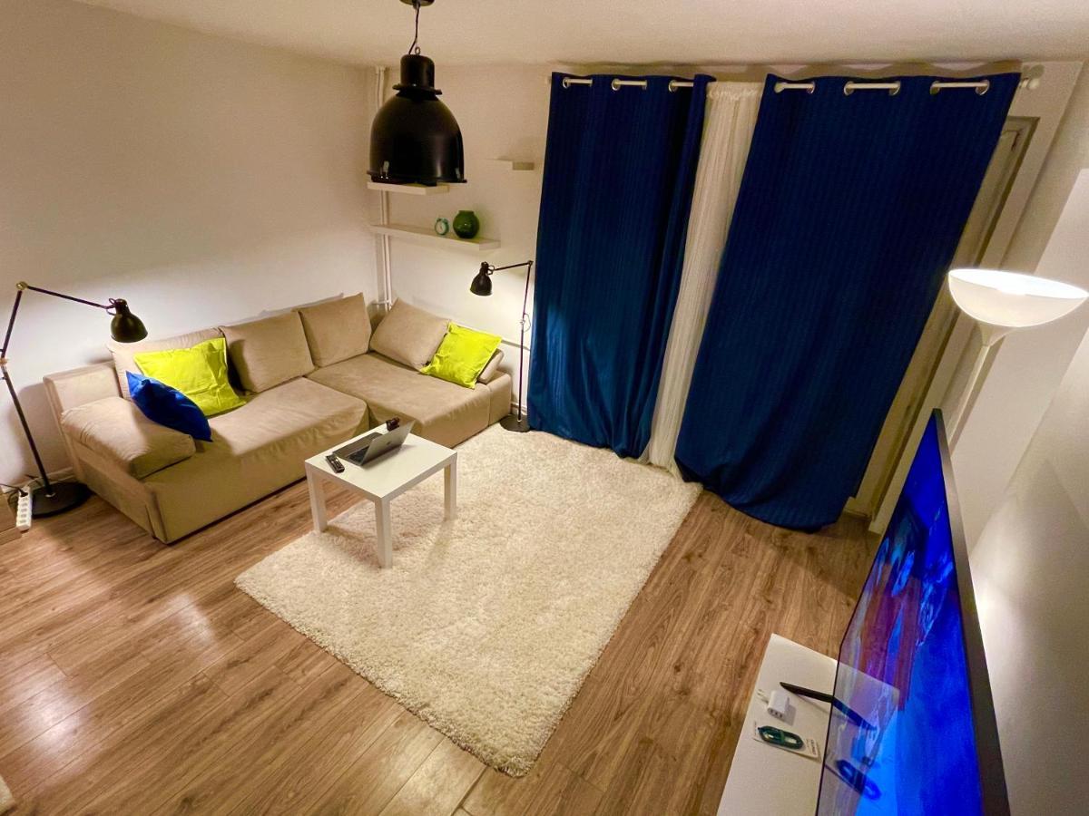 Holiday Metro Fast Wifi Tv'70 Netflix Hbo Appletv Warschau Exterior foto