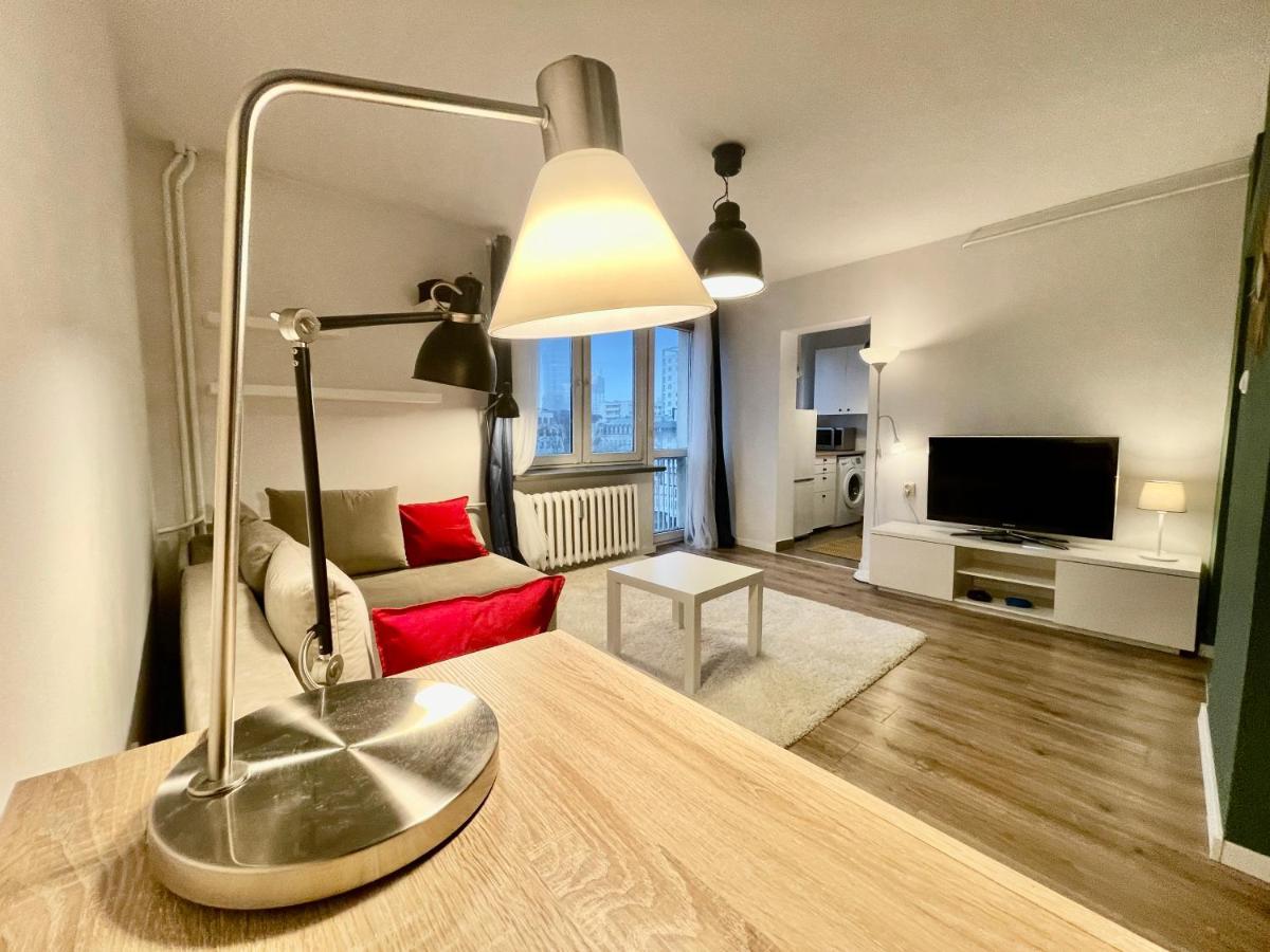 Holiday Metro Fast Wifi Tv'70 Netflix Hbo Appletv Warschau Exterior foto