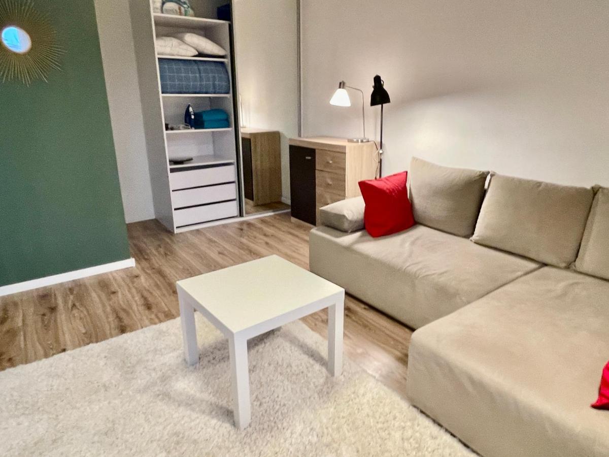 Holiday Metro Fast Wifi Tv'70 Netflix Hbo Appletv Warschau Exterior foto