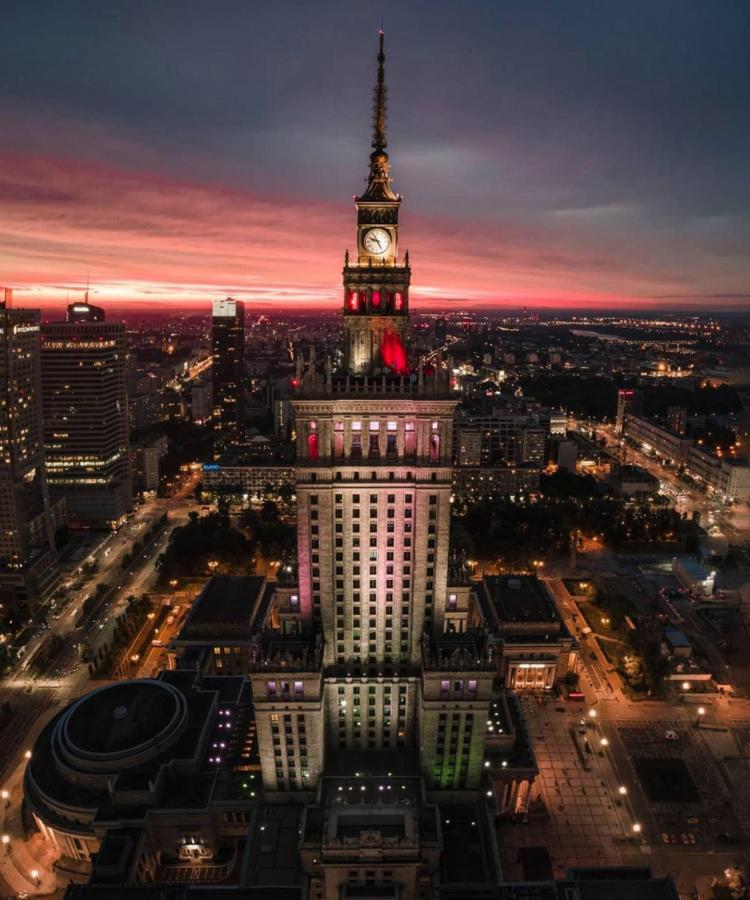 Holiday Metro Fast Wifi Tv'70 Netflix Hbo Appletv Warschau Exterior foto