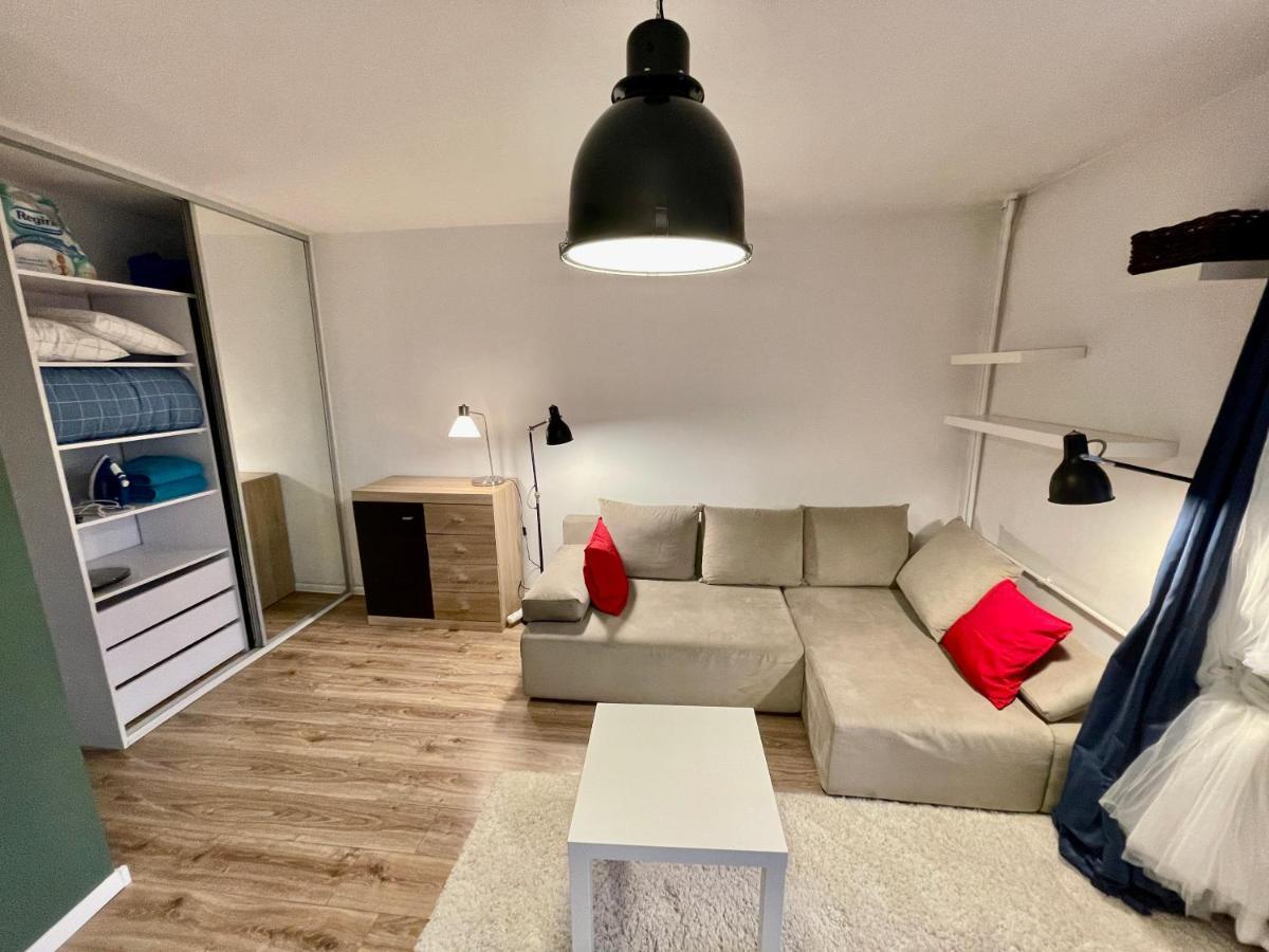Holiday Metro Fast Wifi Tv'70 Netflix Hbo Appletv Warschau Exterior foto